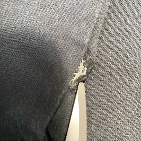 Tommy Bahama Relax Short Sleeve Pocket T-Shirt Men's L Black Solid - Picture 5 of 9